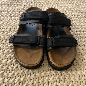 Zara slides